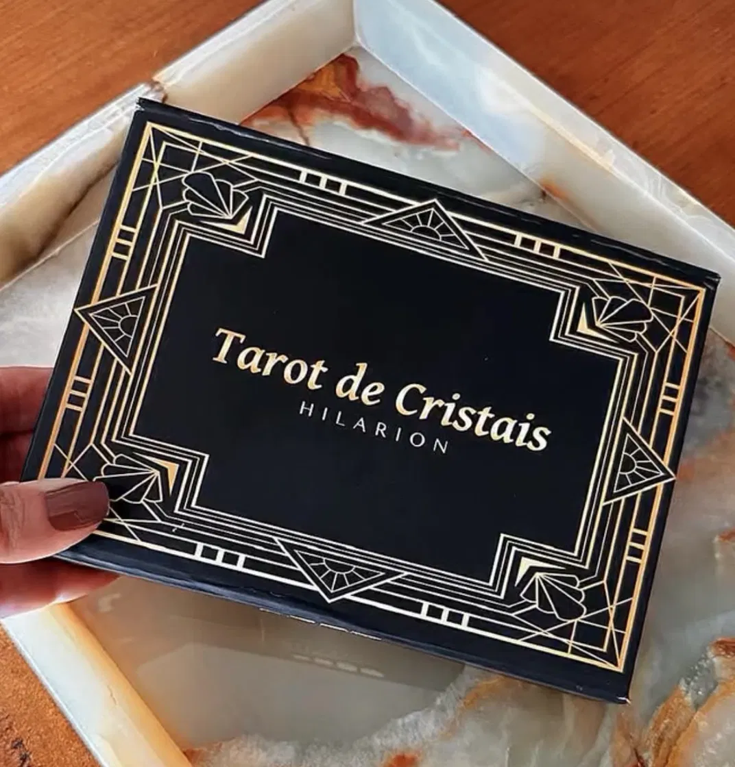 Caixa do Box físico do Tarot de Cristais Hilarion